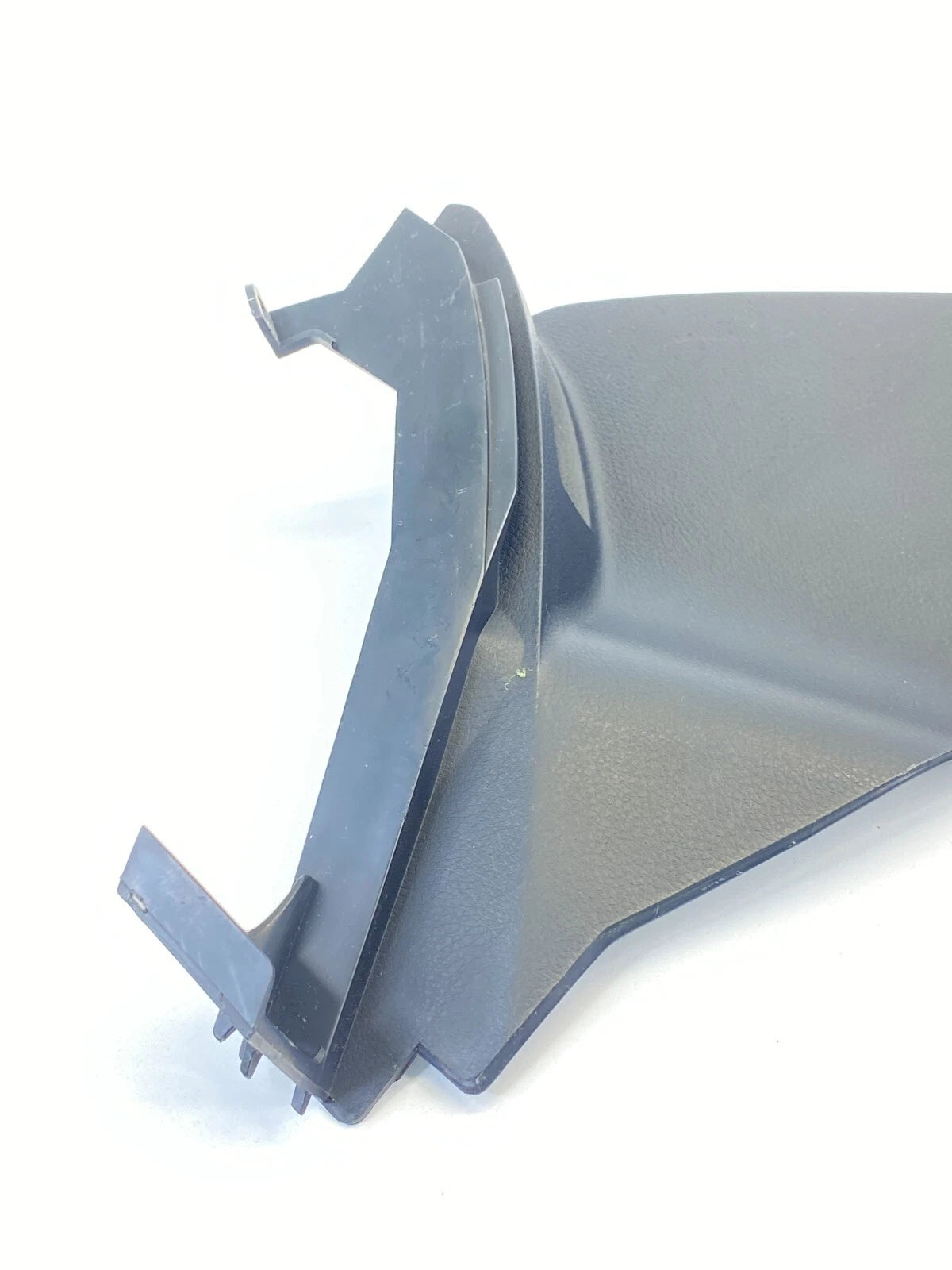 2006 INFINITI G35 SEDAN LEFT LOWER CENTER CONSOLE PANEL COVER TRIM 68135-AC700