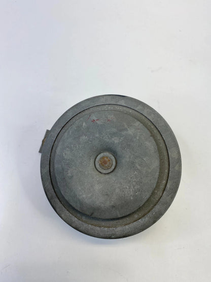1999-2005 VOLKSWAGEN JETTA SEDAN ALARM SIREN HORN WITH BRACKET E67524 OEM