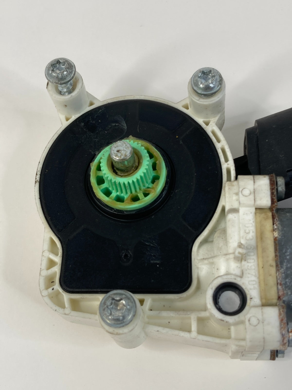 2006 2007 BMW 530xi Rear Left Back Side Door Power Window Motor 6922319 OEM