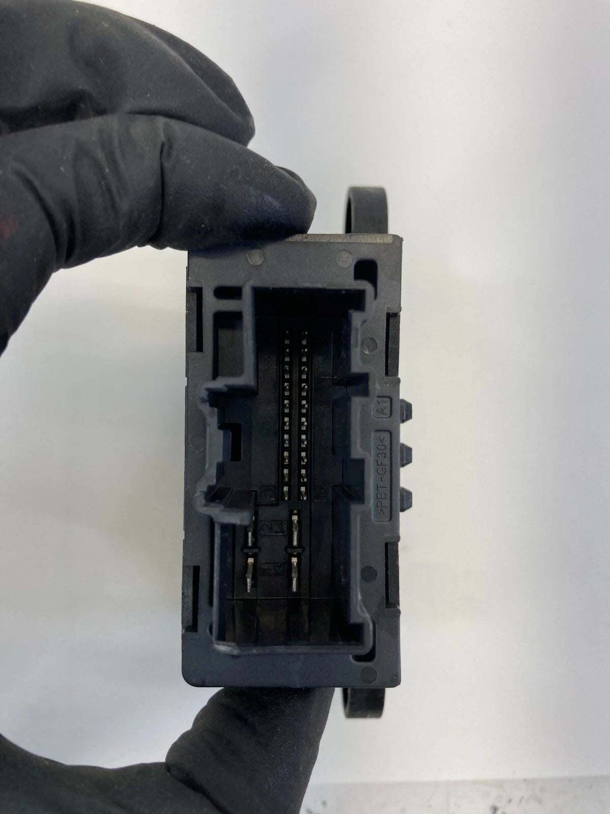 2013-2016 FORD FUSION SEDAN REAR RIGHT SIDE DOOR CONTROL MODULE DG9T-14B534