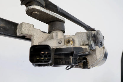 06-11 KIA RIO FRONT WINDSHIELD WIPER MOTOR AND LINKAGE ASSEMBLY OEM 98110-1G000