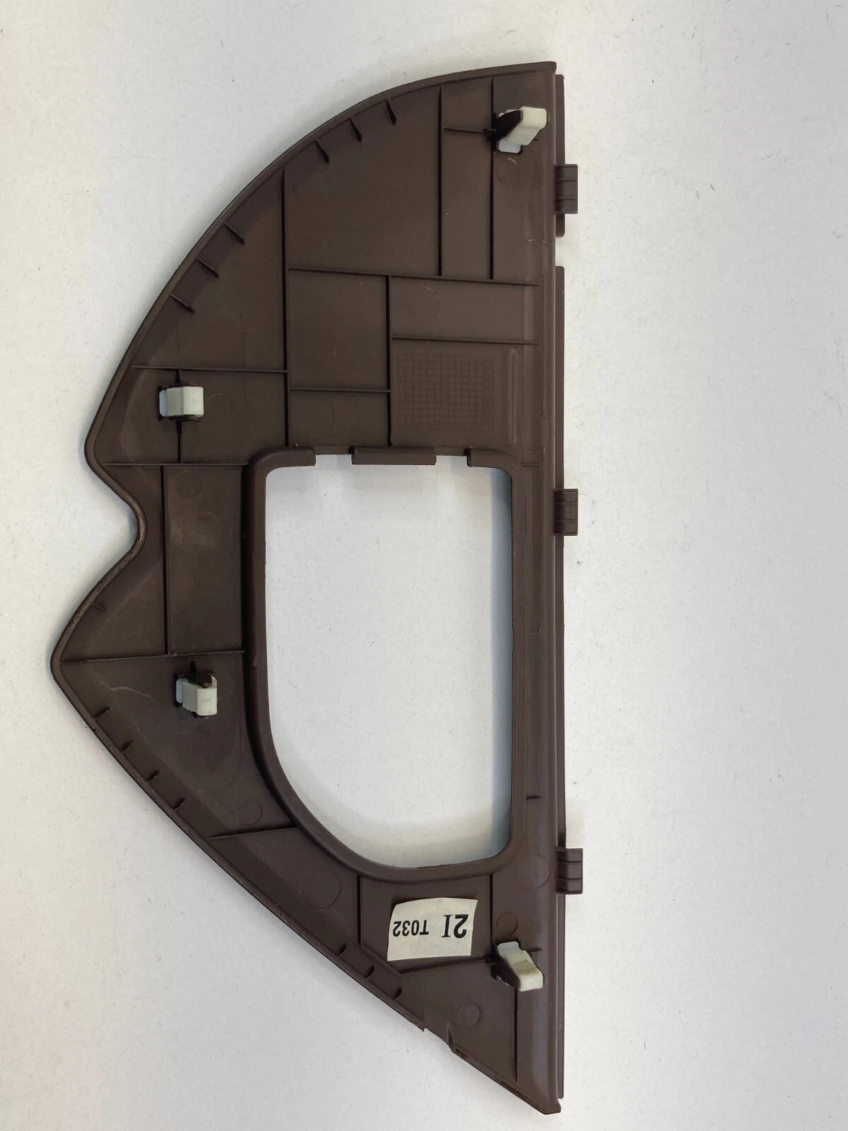 2010-2013 KIA FORTE FRONT DASH LEFT DRIVER END CAP C PAD COVER 84787-1M110 OEM