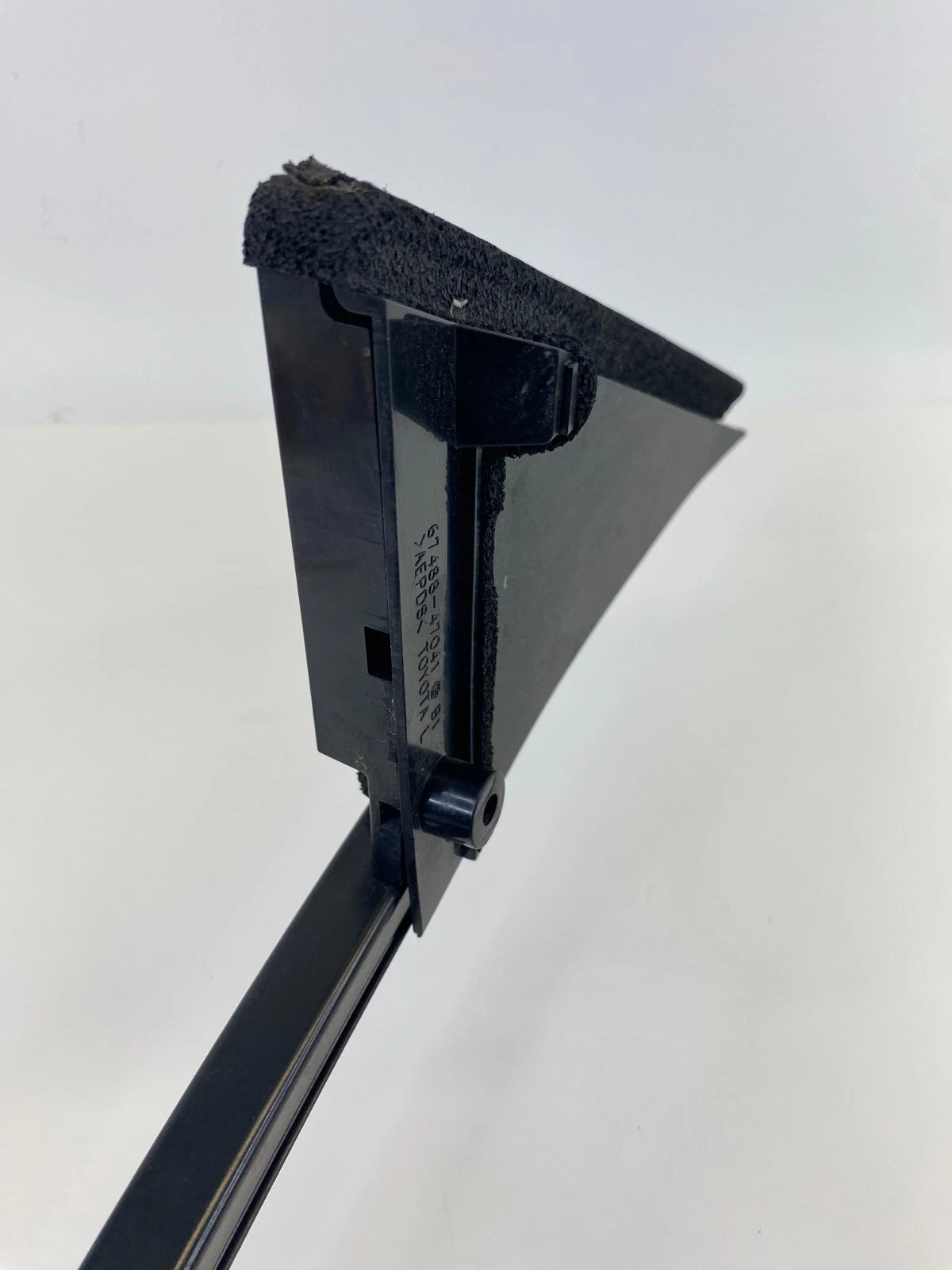 2010-2015 Toyota Prius Rear Left Door Outer Seal Corner Cover 67488-47041