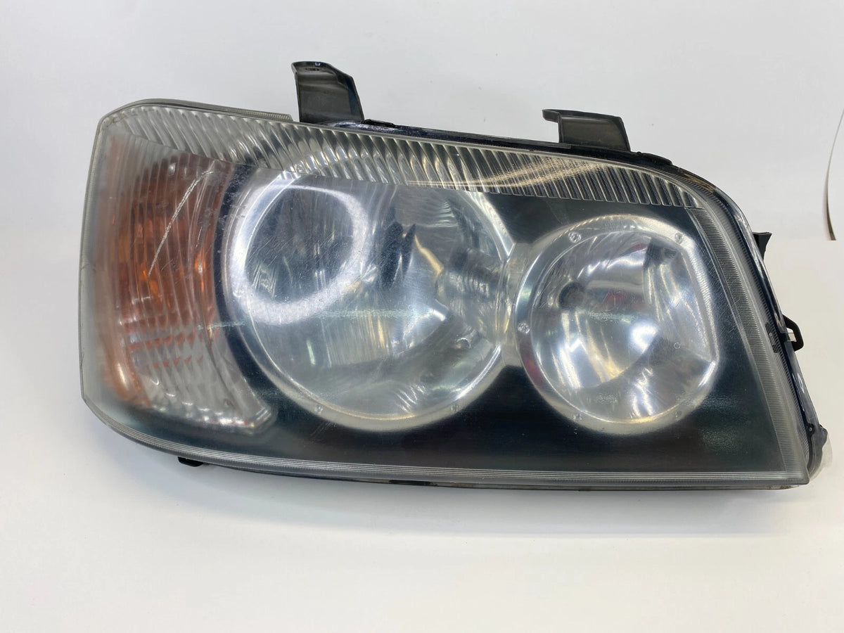2001-2003 TOYOTA HIGHLANDER PASSENGER RIGHT RH HEADLIGHT LAMP 99226-81017 OEM