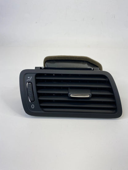 09-11 VOLKSWAGEN CC FRONT RIGHT PASSENGER SIDE OUTER DASH AIR VENT GRILLE ASSY