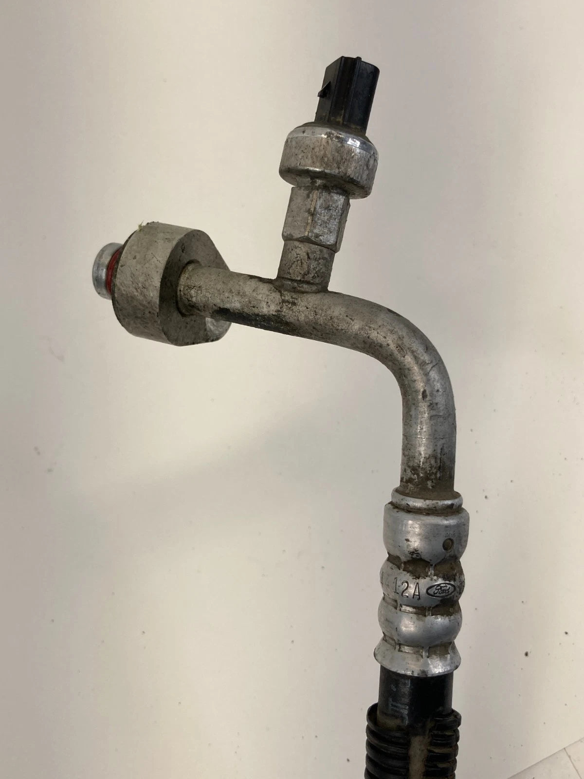 13-19 Ford Explorer Police Interceptor 3.7L AC Refrigerant Discharge Hose Line