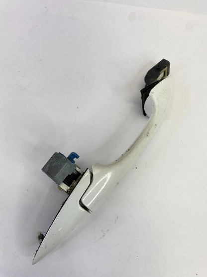 2005-2010 HONDA ODYSSEY FRONT RIGHT SIDE EXTERIOR DOOR HANDLE ASSEMBLY WHITE OEM
