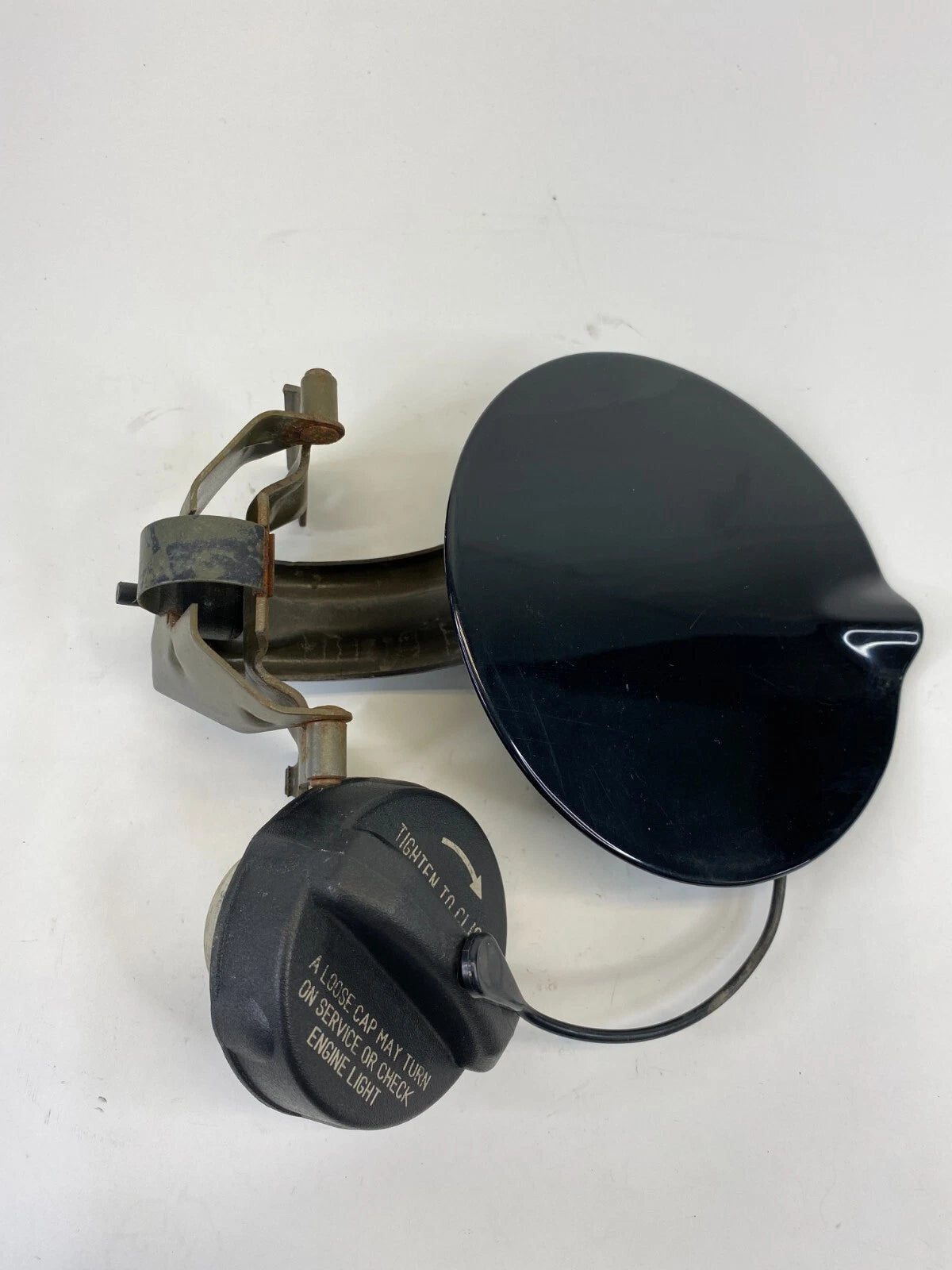 2009-2014 DODGE AVENGER FUEL FILLER DOOR GAS TANK CAP LID COVER 05115067AD OEM