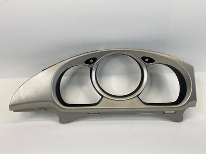 04-07 TOYOTA HIGHLANDER SPEEDOMETER INSTRUMENT CLUSTER DASH BEZEL 55410-48060