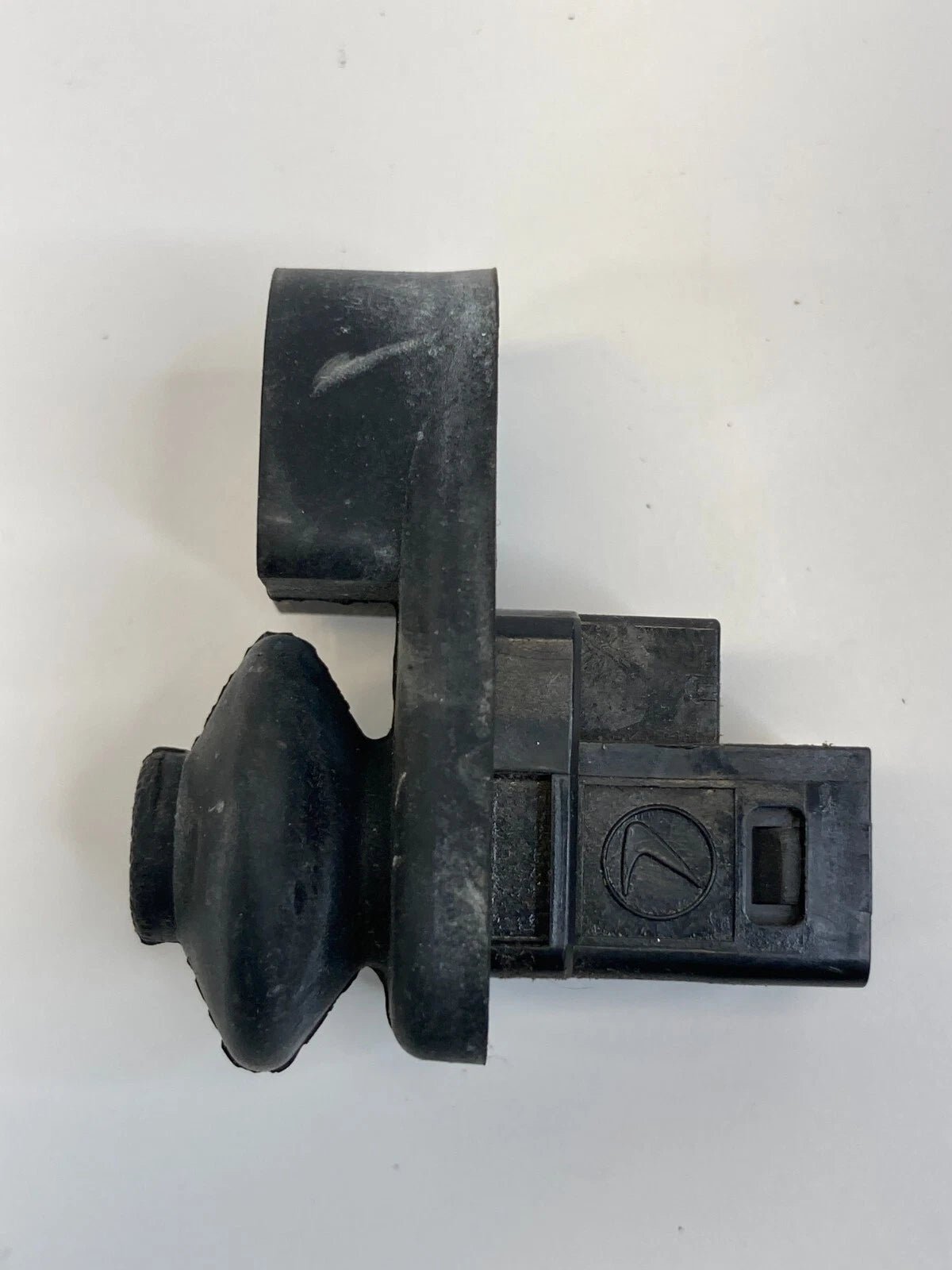 2003-2013 SUBARU FORESTER REAR LEFT SIDE DOOR AJAR JAMB BUTTON SWITCH RR LH OEM
