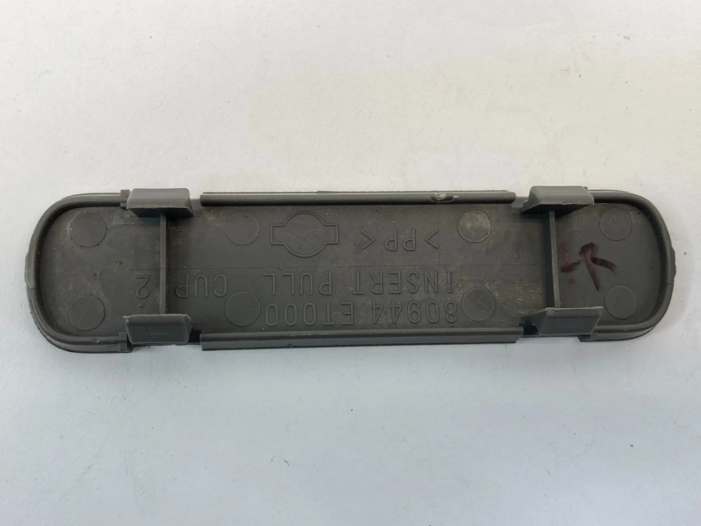 2007-2012 NISSAN SENTRA FRONT RIGHT SIDE DOOR INNER PULL HANDLE CAP 80944-ET000