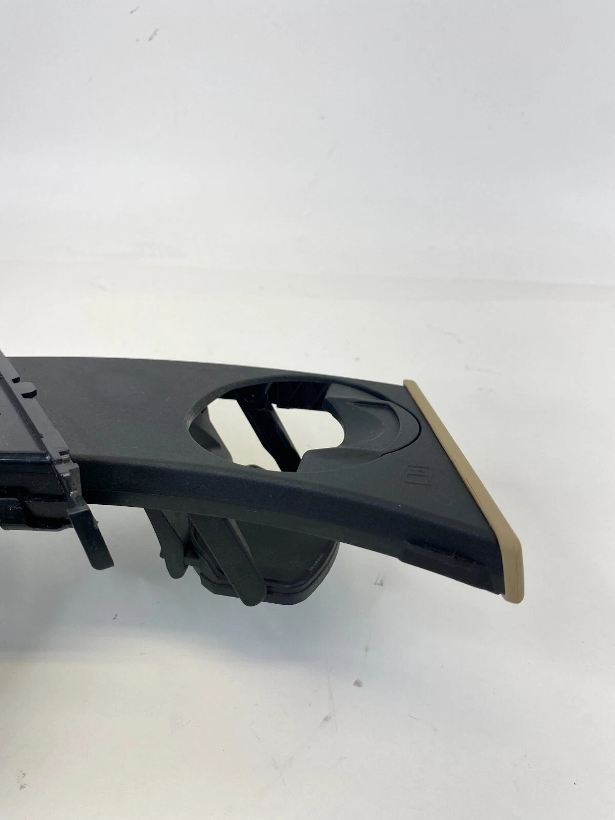 2007 2008 BMW 328XI FRONT LEFT DRIVER SIDE DASH CUP HOLDER TRAY 5145-7127406 OEM