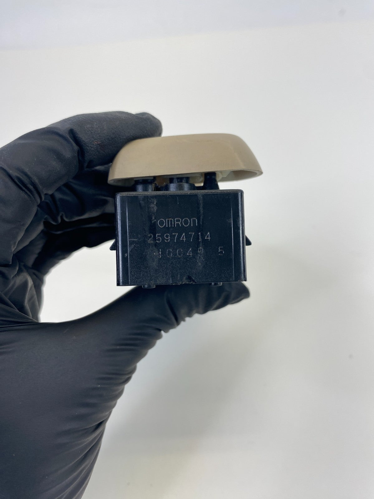 2011-2017 Buick Regal Front Left Seat Adjustment Control Switch 25974714 OEM