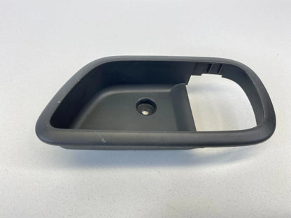 2009-2011 KIA RIO RIO5 REAR RIGHT DOOR HANDLE BEZEL TRIM OEM FACTORY 82621-1G010