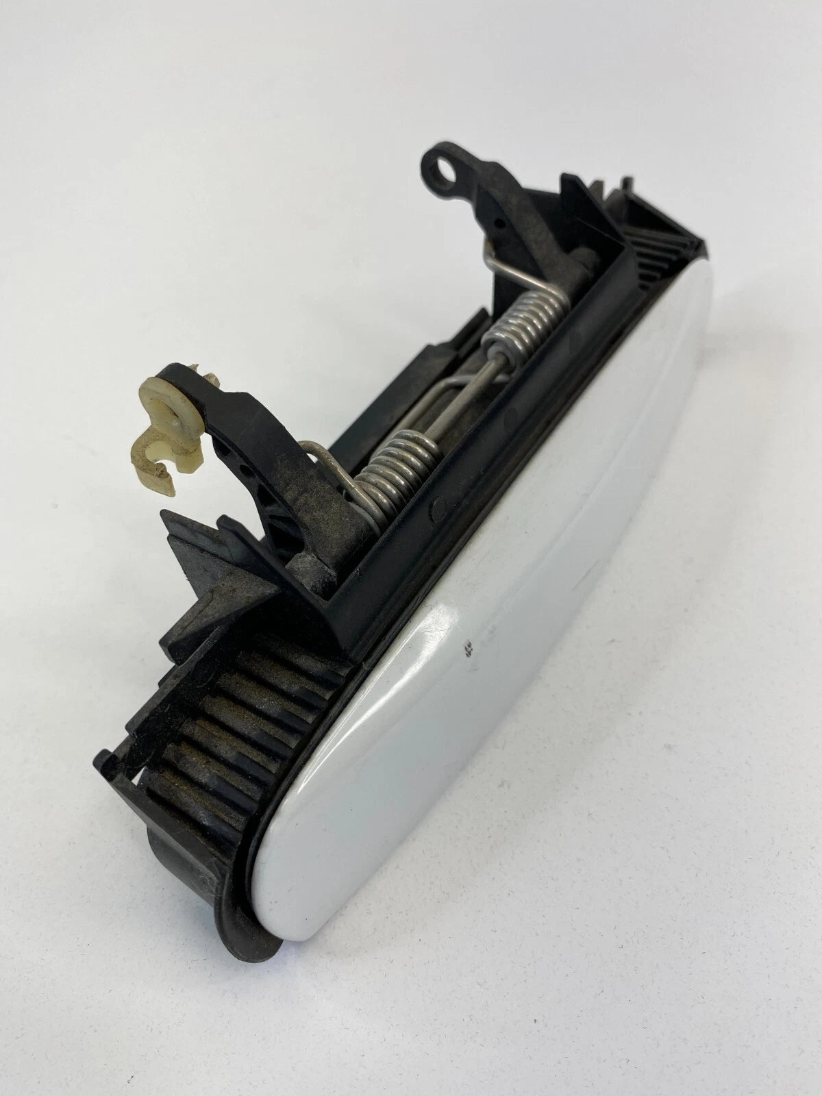 2002-2008 AUDI A4 A4 QUATTRO FRONT RIGHT SIDE EXTERIOR DOOR HANDLE 4B0839885 OEM