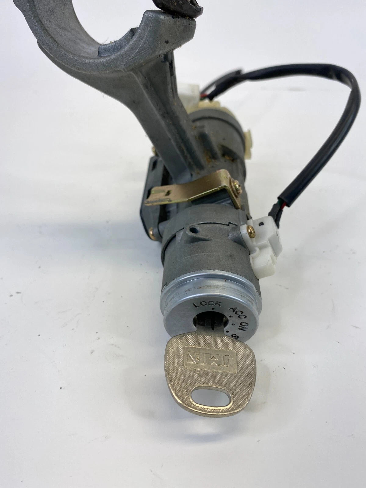 05-10 KIA SPORTAGE 2.0L IGNITION SWITCH LOCK CYLINDER W/ KEY STEERING COLUMN OEM