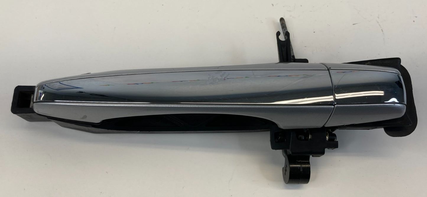 2005-2011 Cadillac STS Rear Right Side Exterior Door Handle D-800138 OEM