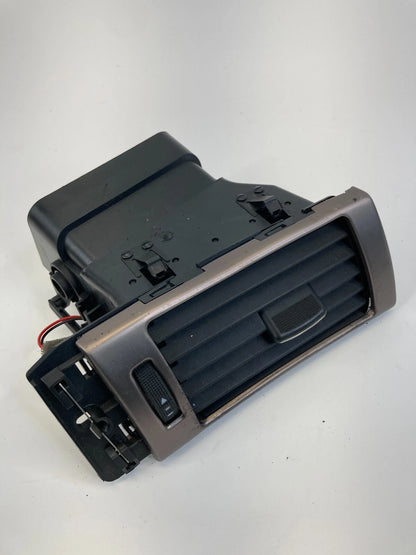 1998-2001 AUDI A6 A6 QUATTRO RIGHT PASSENGER SIDE DASH AC AIR VENT OUTLET OEM
