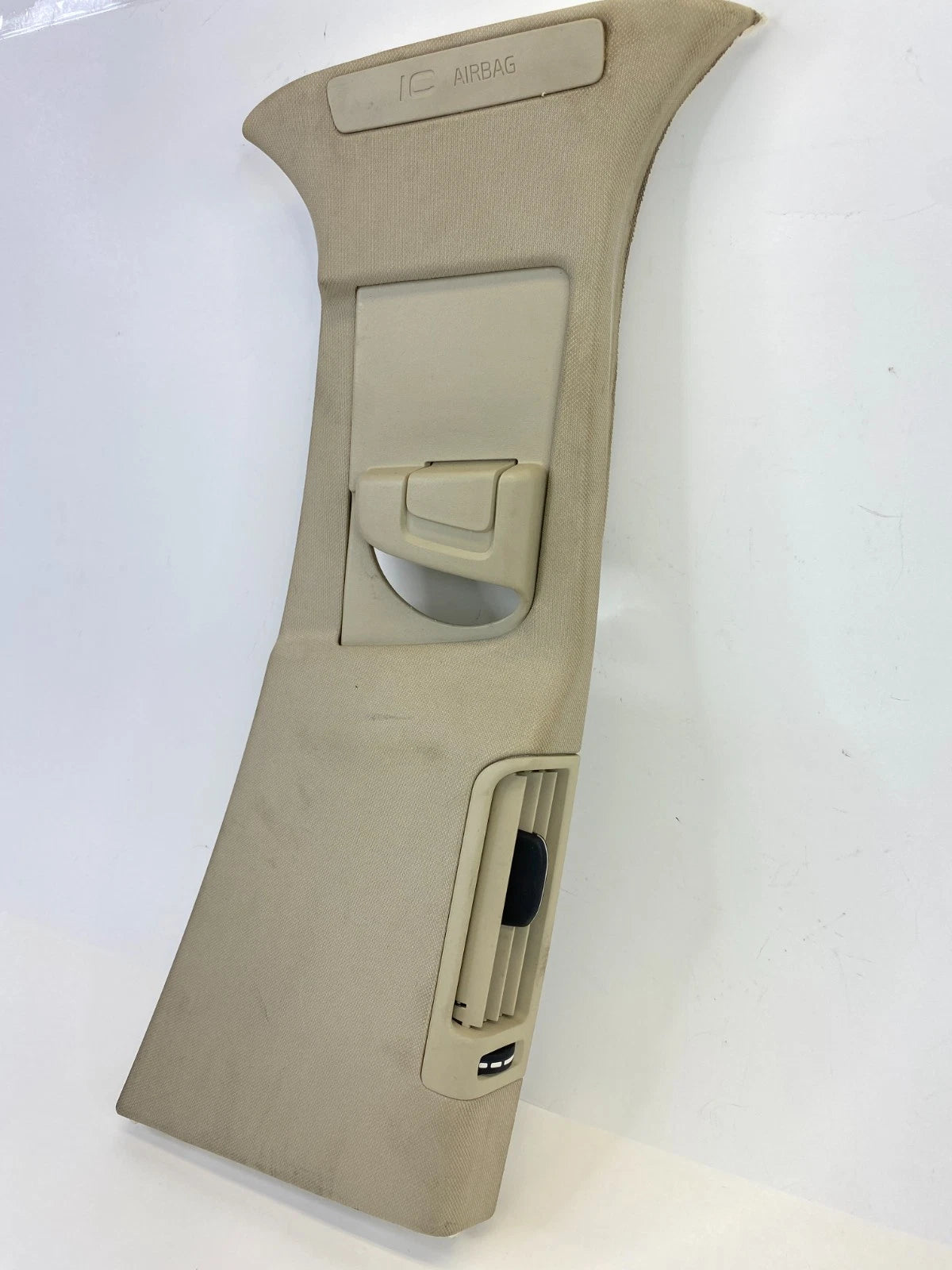 2012-2018 Volvo S60 Front Right Passenger B-Pillar Seat Belt Cover Trim 31307139