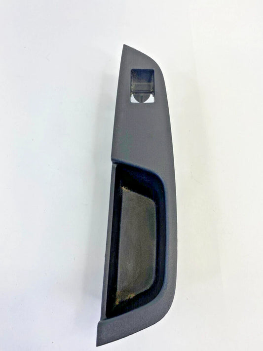 2010-2017 CHEVROLET EQUINOX SUV REAR LEFT SIDE DOOR WINDOW SWITCH COVER BEZEL