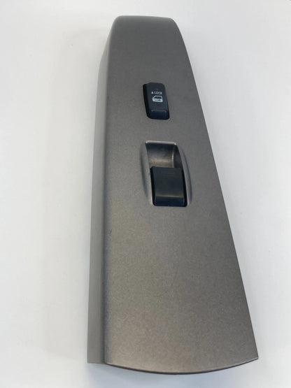 2004-2009 TOYOTA PRIUS FRONT RIGHT SIDE DOOR WINDOW SWITCH WITH BEZEL 7423147090