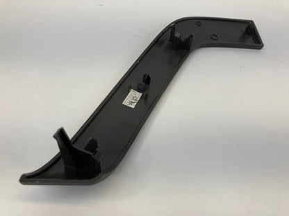 2008-2011 FORD FOCUS REAR RIGHT SIDE DOOR PULL HANDLE FINISH TRIM 8S43-5422642