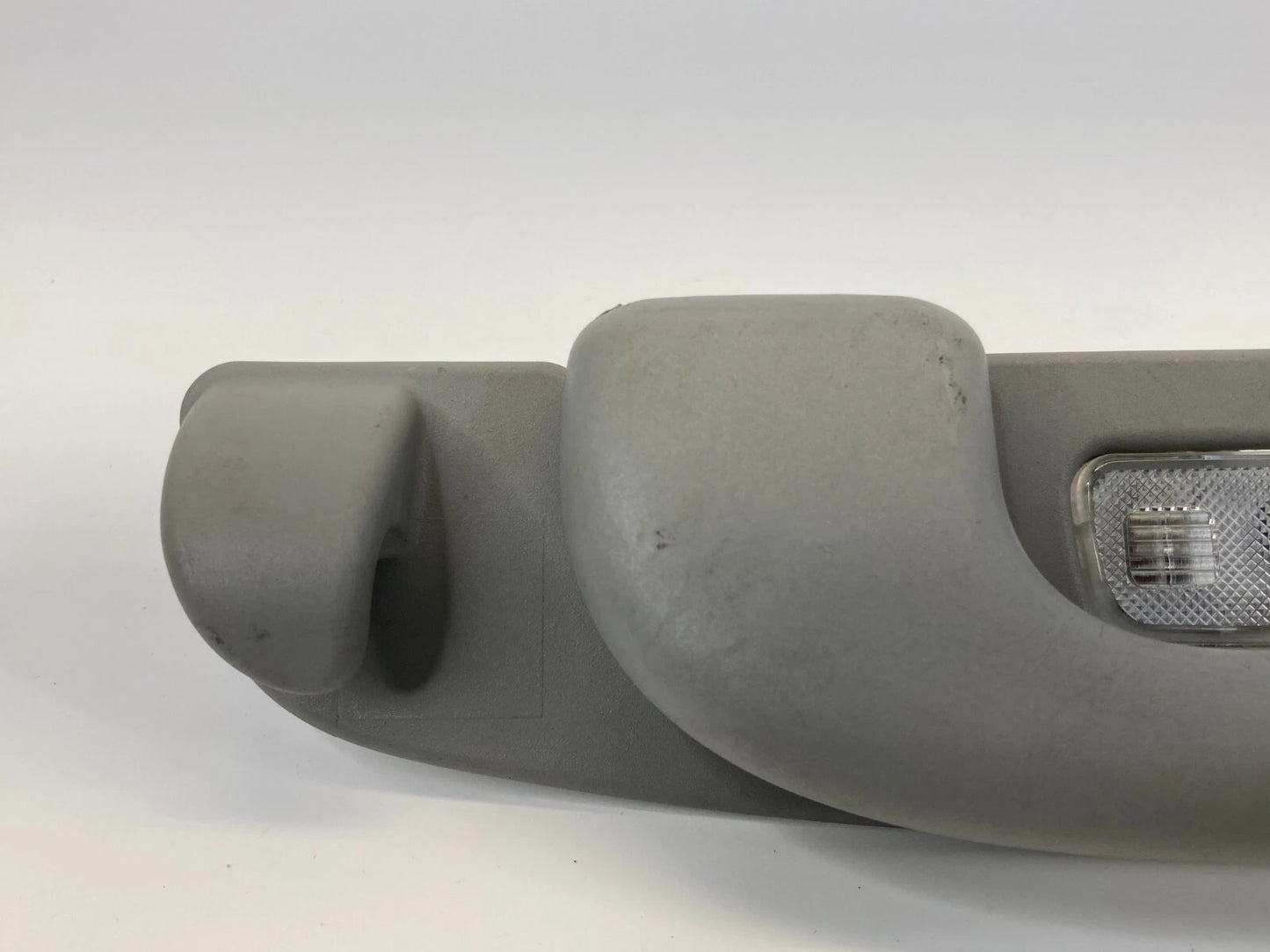 06 07 MERCEDES-BENZ ML500 ROOF REAR LEFT GRAB HANDLE ASSIST W LIGHT A1648100151