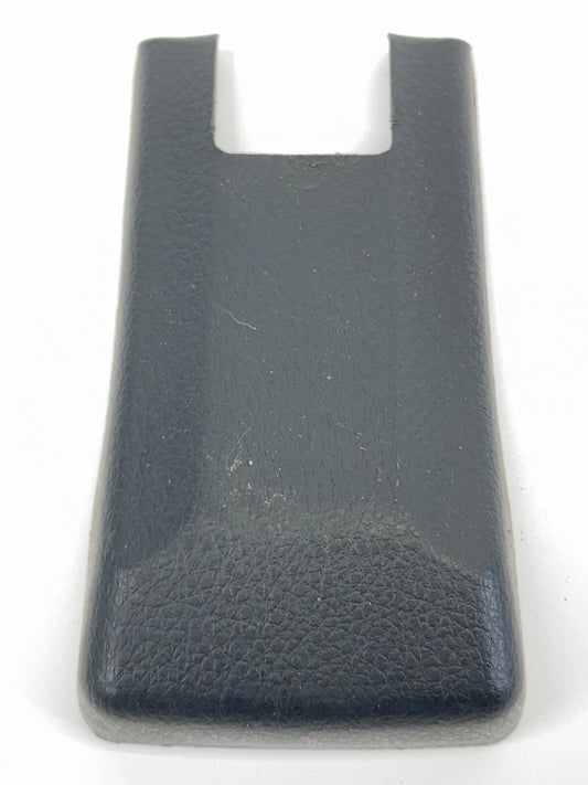 03-07 NISSAN MURANO RIGHT SIDE SEAT RAIL TRACK COVER TRIM BEZEL CAP 87507-CA000