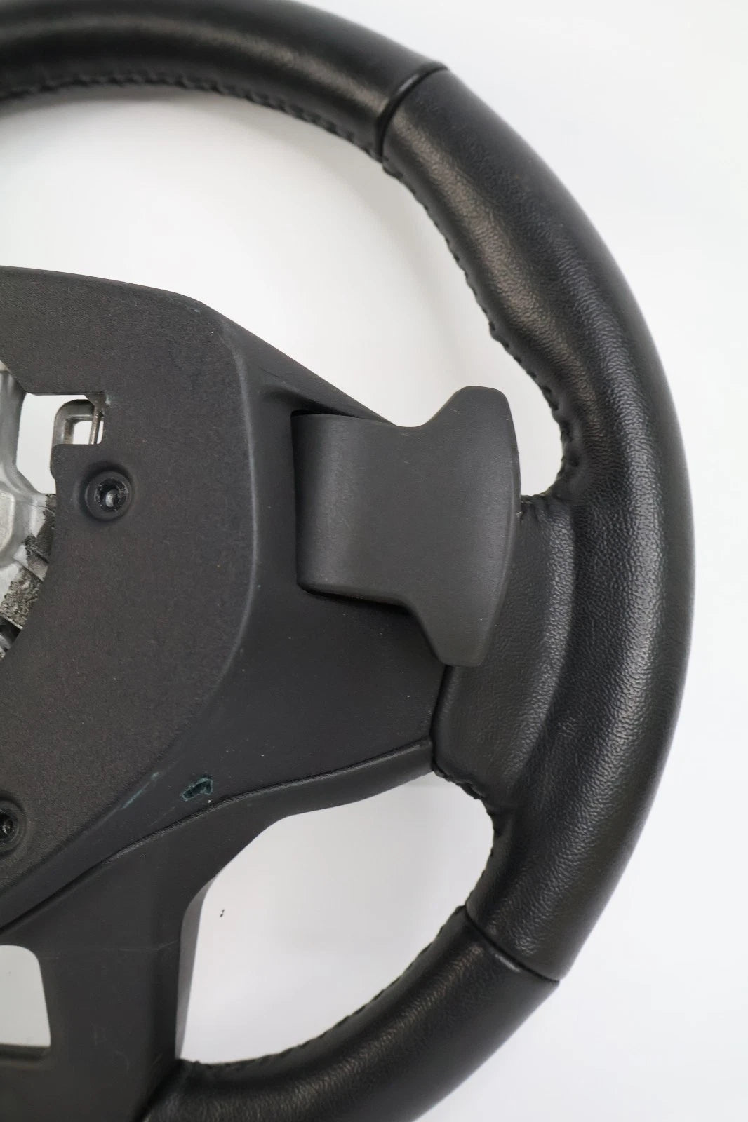 2020-2023 FORD EXPLORER LEFT FRONT STEERING WHEEL W/ AUDIO CRUISE SWITCH OEM