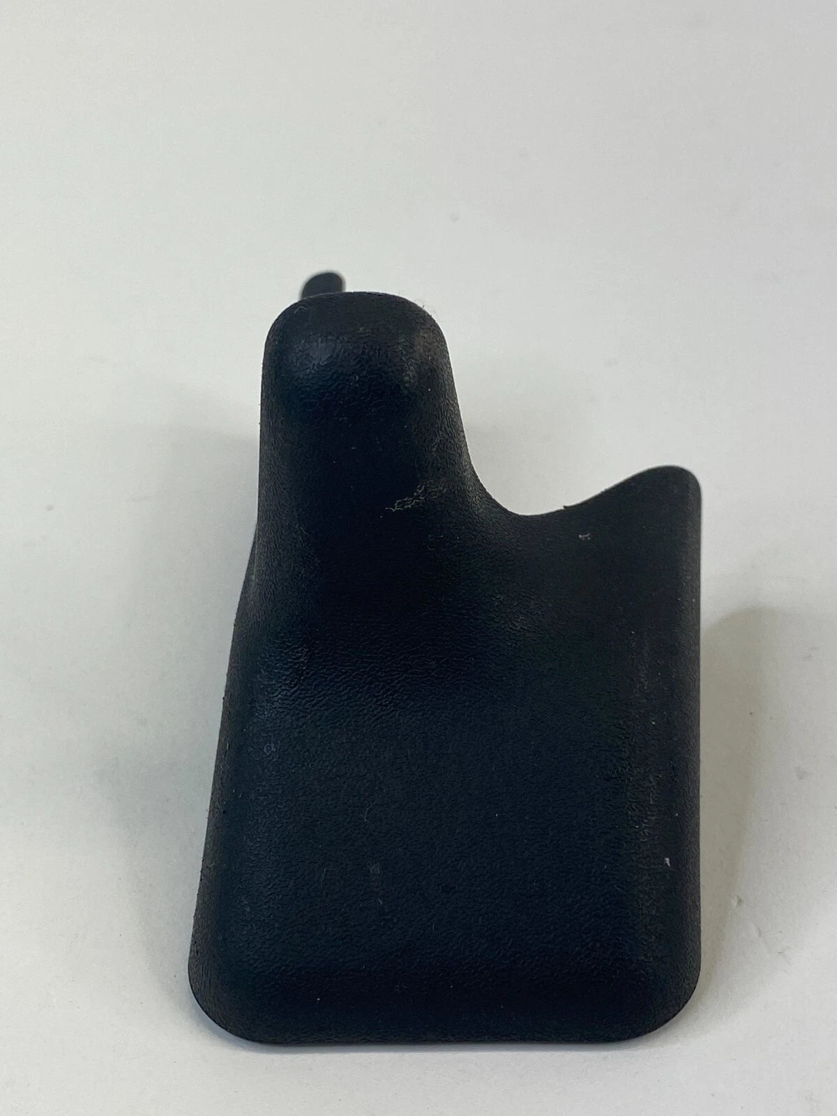 1993-2002 TOYOTA COROLLA RIGHT SEAT TRACK END COVER TRIM CAP 72157-02010 OEM