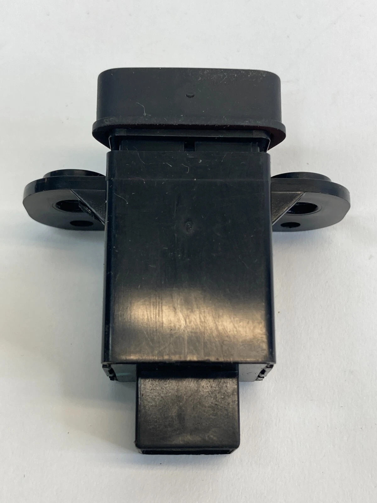11-16 CHEVROLET CRUZE EMERGENCY LIGHT WARNING HAZARD SWITCH BUTTON 95214143 OEM
