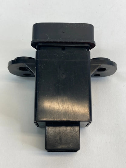 11-16 CHEVROLET CRUZE EMERGENCY LIGHT WARNING HAZARD SWITCH BUTTON 95214143 OEM