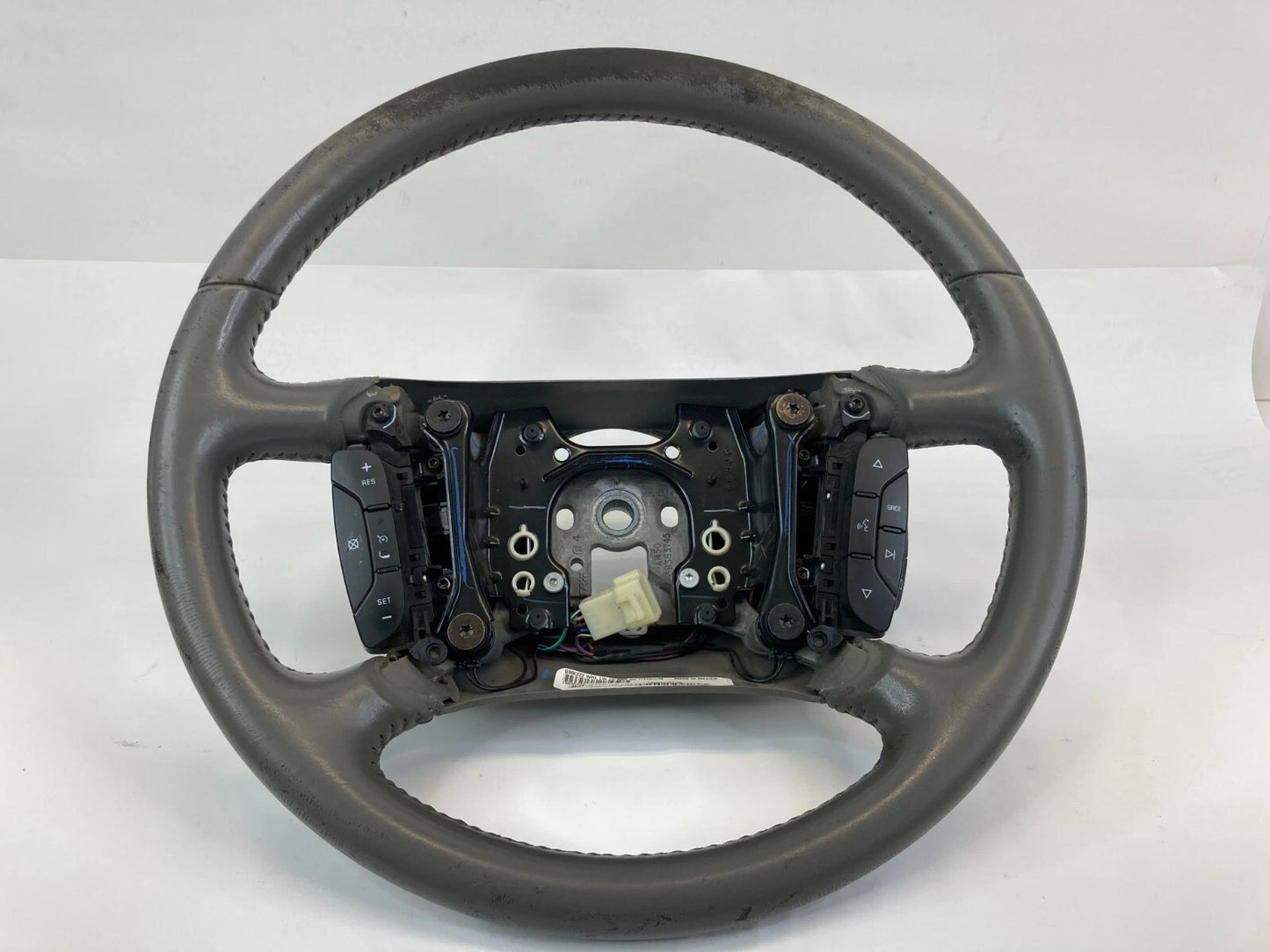 2006 2007 BUICK LUCERNE SEDAN 4-DR LEFT STEERING WHEEL W/CONTROLS 15846413 OEM