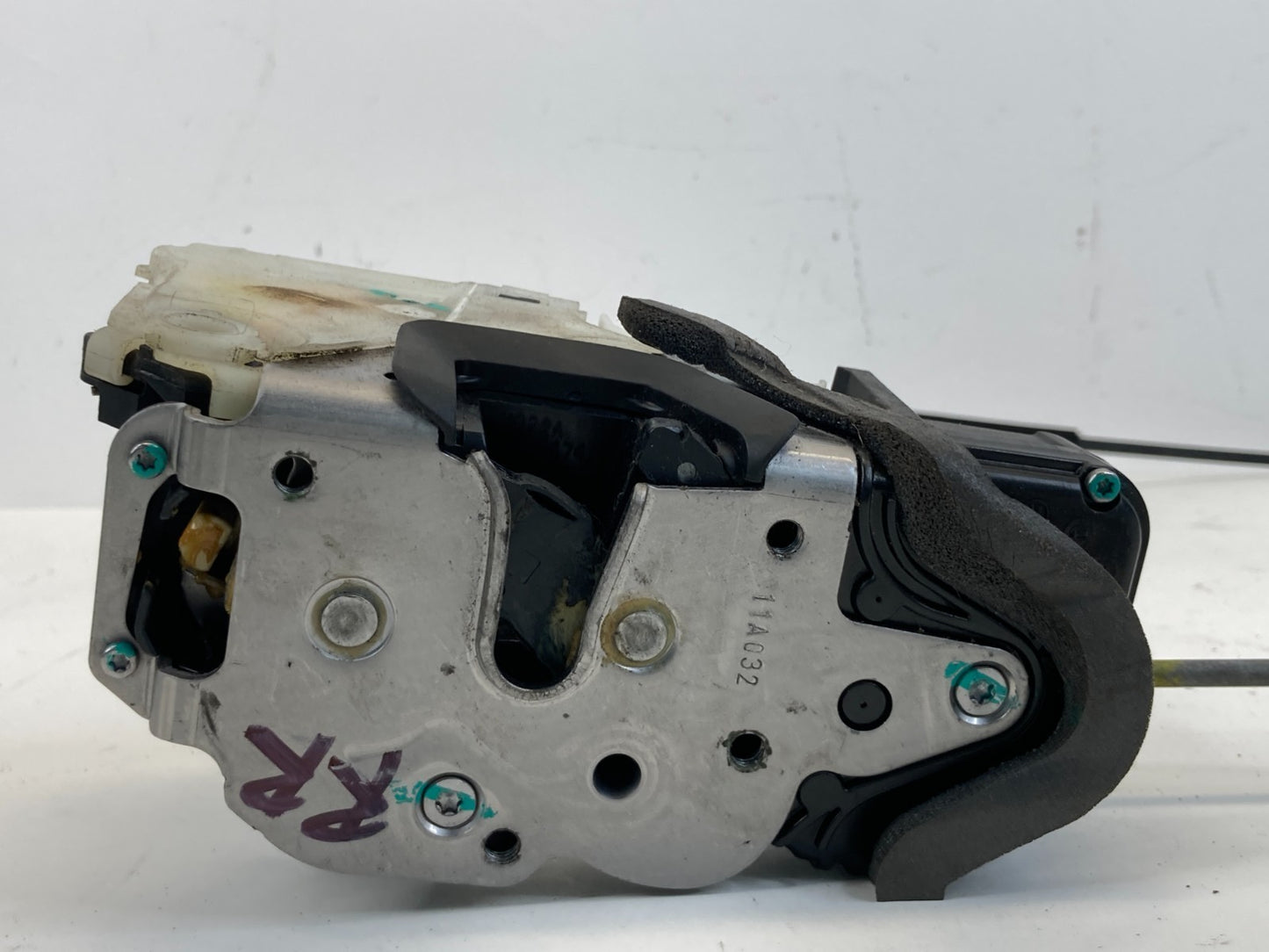 2010-2017 GMC Terrain Rear Right Side Door Lock Latch Release Actuator 20996080