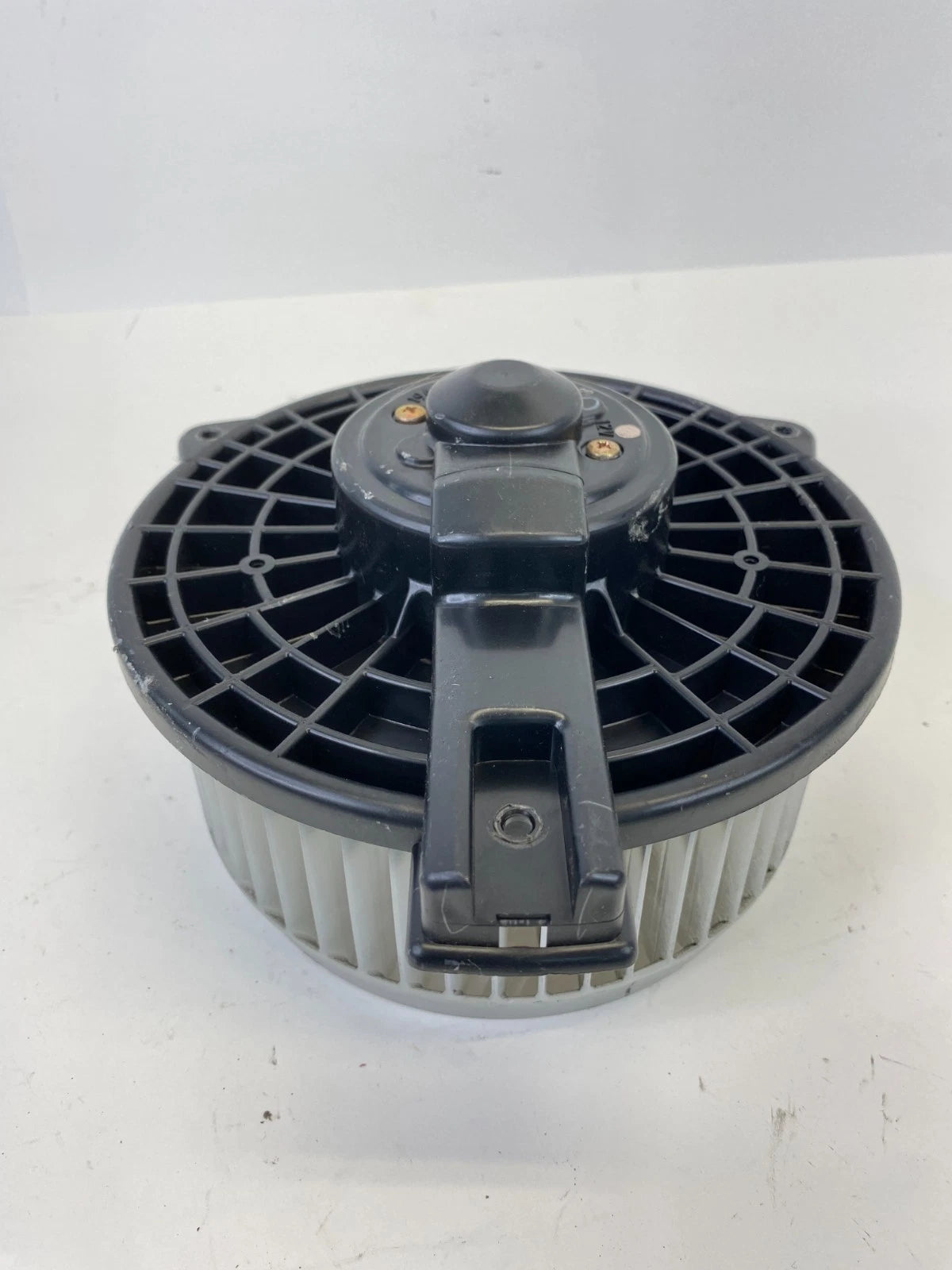 1998-2005 LEXUS GS300 4.3L A/C HEATER FAN BLOWER MOTOR ASSEMBLY 194000-7182 OEM