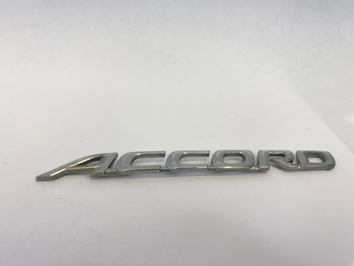 2003-2005 HONDA ACCORD COUPE REAR LOGO MARK EMBLEM BADGE SET 75701-SHJ-A000 OEM