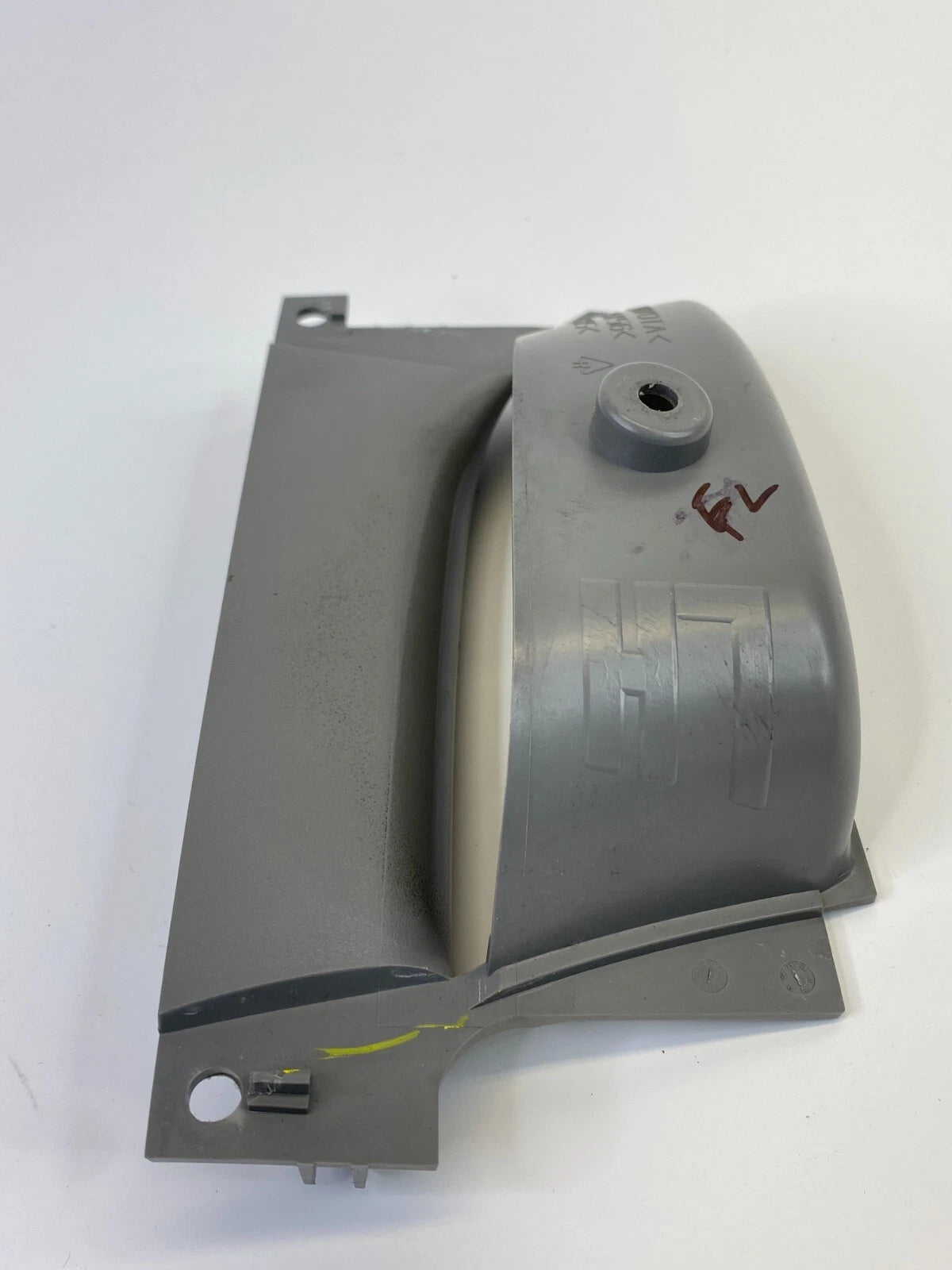 2004-2010 TOYOTA SIENNA FRONT LEFT INTERIOR DOOR PULL HANDLE BEZEL COVER OEM