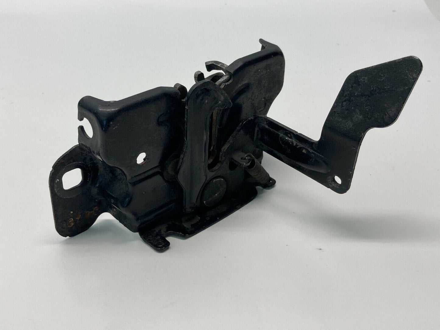 2007-2010 Jeep Compass 2011-2017 Patriot Hood Lock Latch Release Actuator OEM