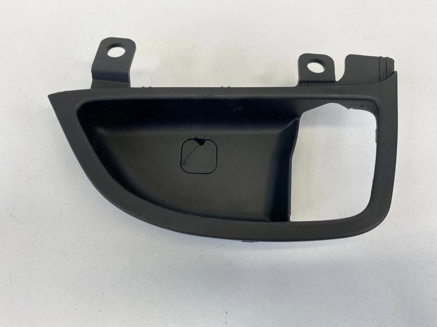 2011-2016 HYUNDAI ELANTRA FRONT RIGHT INNER DOOR HANDLE TRIM BEZEL COVER OEM