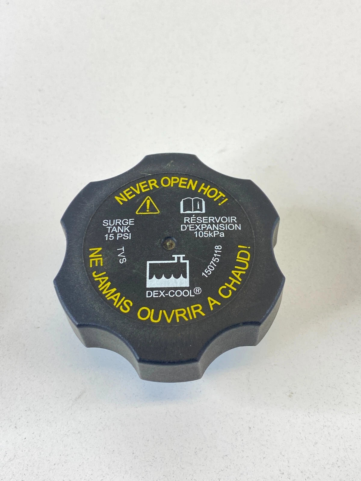 1999-2005 PONTIAC GRAND AM COOLANT RADIATOR OVERFLOW RESERVOIR CAP LID 15075118