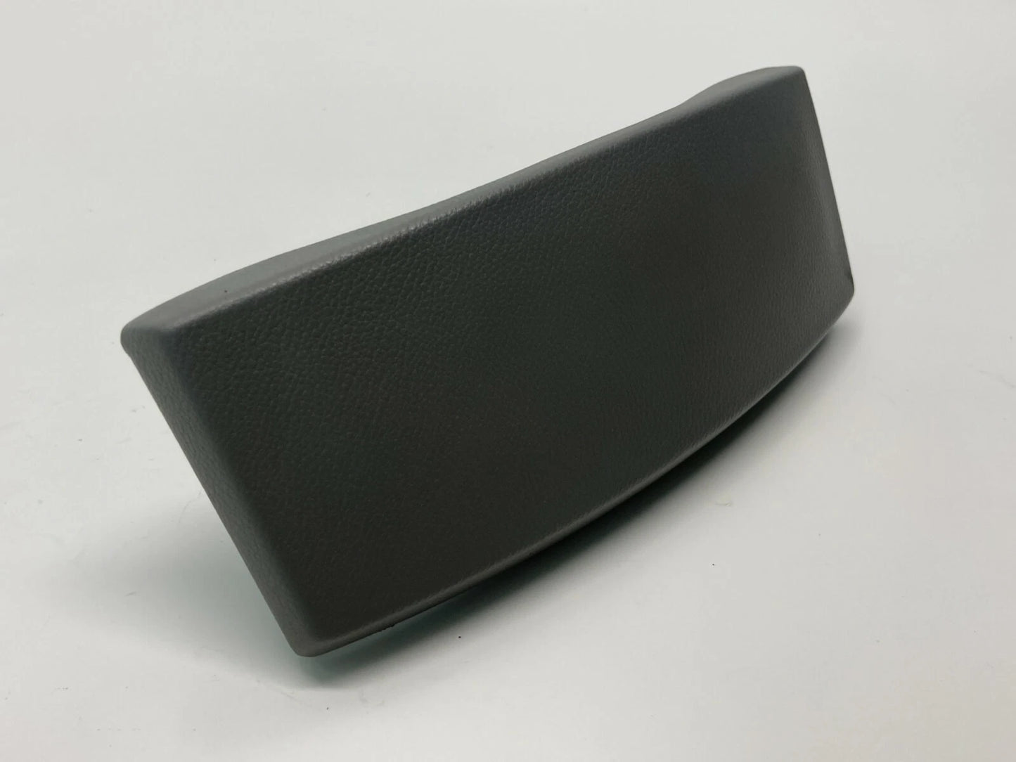 2004-2007 BMW 525I 530I CENTER CONSOLE ARMREST REAR CAP COVER TRIM 7132688 OEM