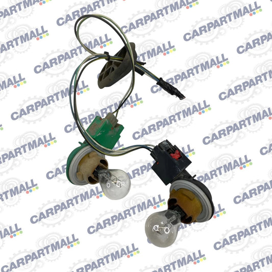 2010 CHRSYLER TOWN & COUNTRY REAR LEFT WIRING HARNESS TAIL LIGHT TAILLIGHT OEM