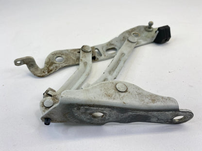 2001-2009 VOLVO S60 LEFT DRIVER REAR BACK TRUNK DECK LID SUPPORT HINGE 213RBD5E