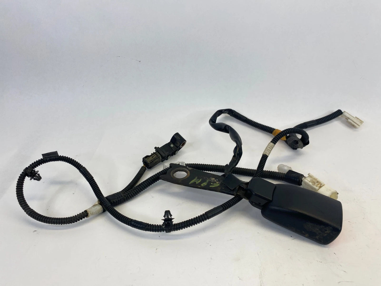2006-2008 LEXUS IS250 IS350 FRONT RH PASSENGER SEAT BELT BUCKLE RECE E034501 OEM