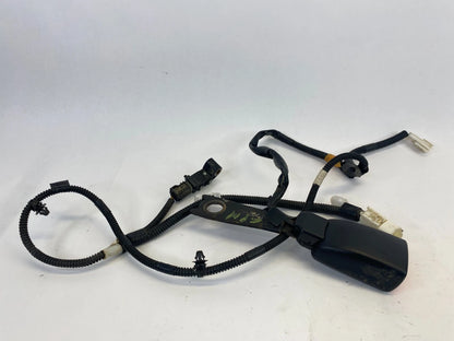 2006-2008 LEXUS IS250 IS350 FRONT RH PASSENGER SEAT BELT BUCKLE RECE E034501 OEM