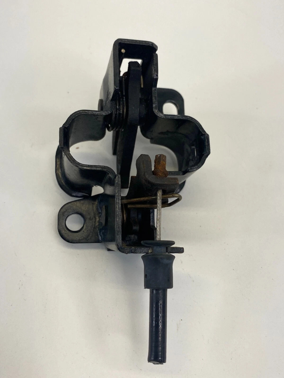 03-09 MERCEDES BENZ E320 LEFT OR RIGHT HOOD LOCK LATCH STRIKER A2198800160 OEM