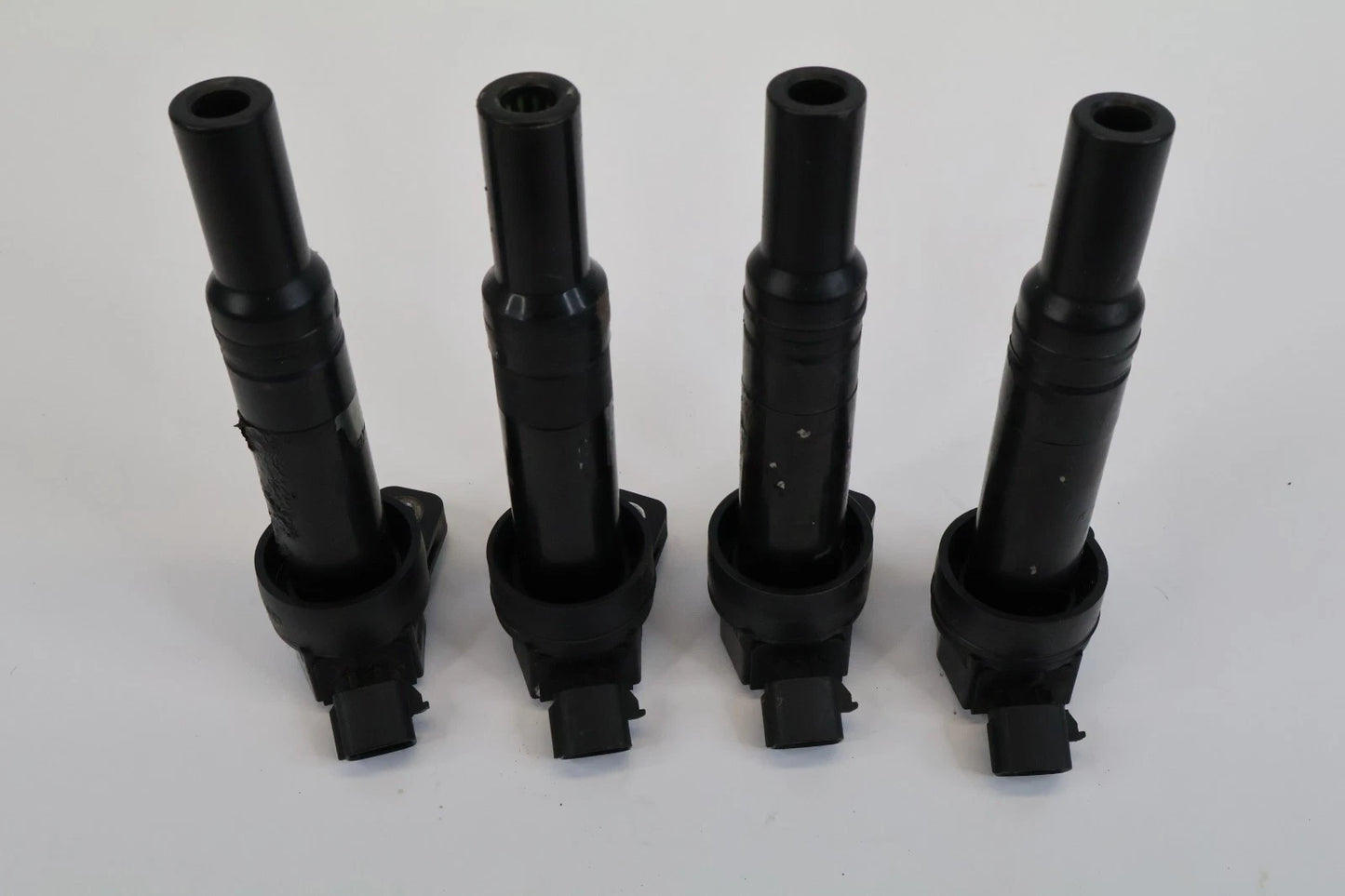 2011-2016 HYUNDAI ELANTRA 1.8L IGNITION COIL ASSEMBLY SET OF 4 27300-2E000 OEM