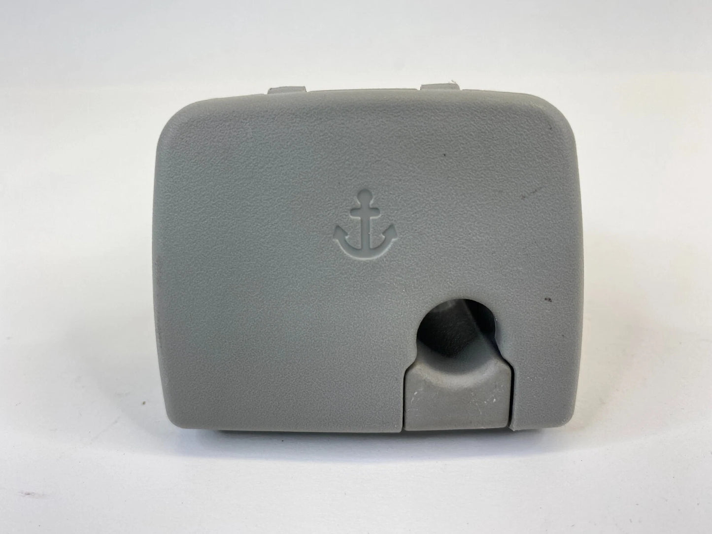 2004-2006 CADILLAC SRX REAR 2ND SEAT SAFETY ANCHOR HOOK COVER TRIM CAP OEM