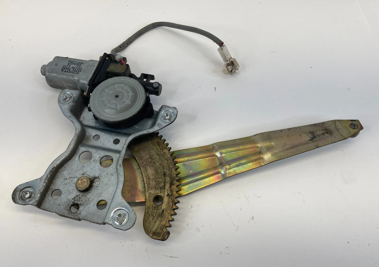 1996-2002 TOYOTA 4RUNNER REAR LEFT SIDE DOOR POWER WINDOW MOTOR W/ REGULATOR OEM