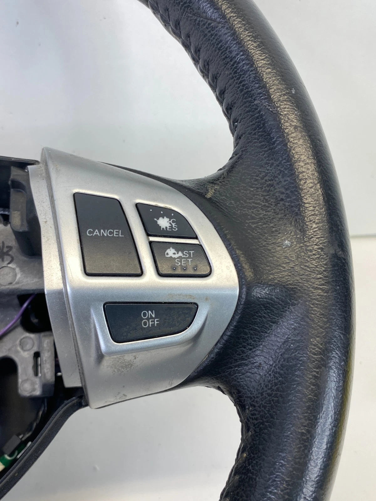 2007-2013 MITSUBISHI OUTLANDER SE LEATHER STEERING WHEEL SWITCHES 4400A227XC OEM
